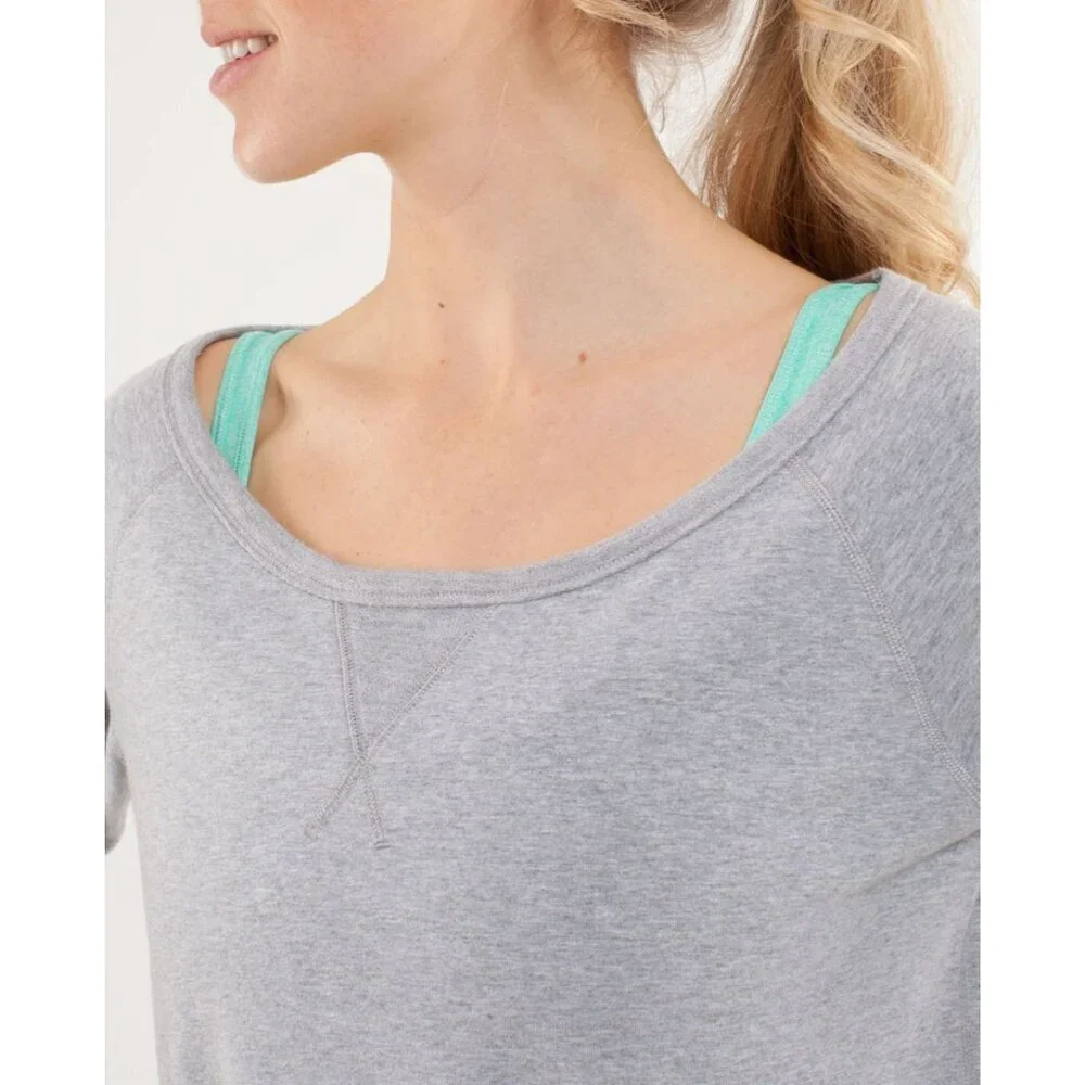 Lululemon Heathered Fossil Meditate Pullover Sweatshirt Size 10 - 2957
